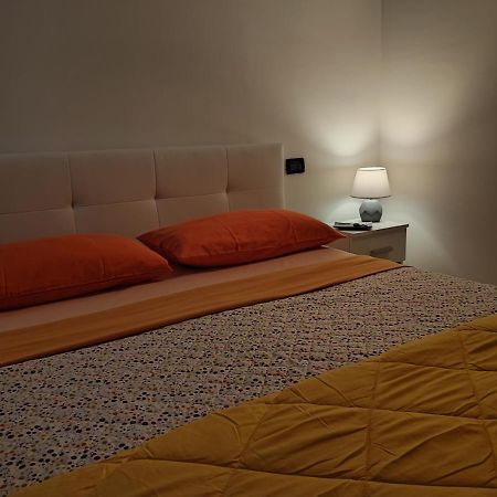 Apartamento Ca' Degli Sposi Mantua Exterior foto